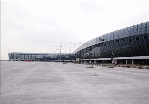 二层投资公司施工图资料下载-龙湾国际机场T2航站楼真容显现，预计8月底竣工