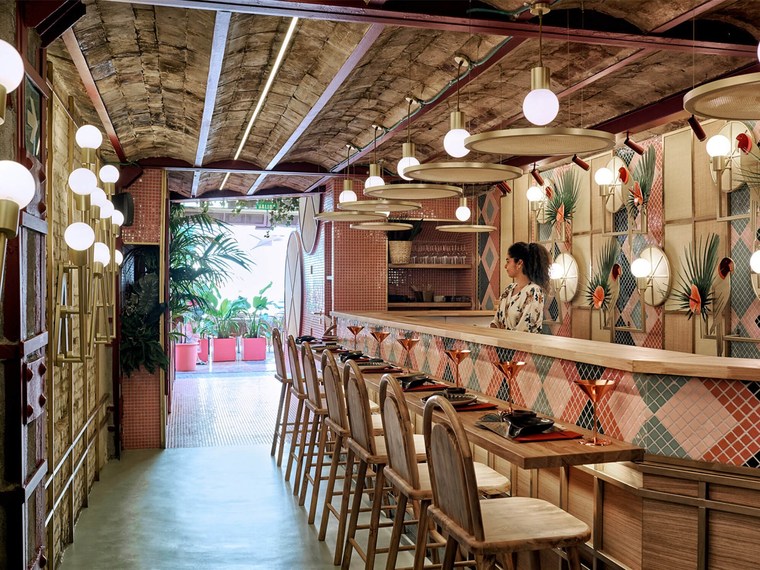 热带风情餐厅资料下载-西班牙Kaikaya餐厅