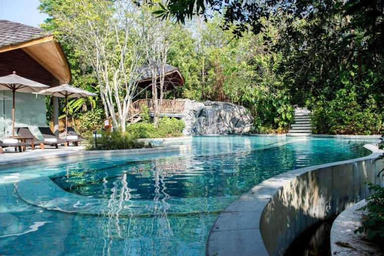 泰国普吉岛蜜月度假岛资料下载-泰国普吉岛万丽度假酒店