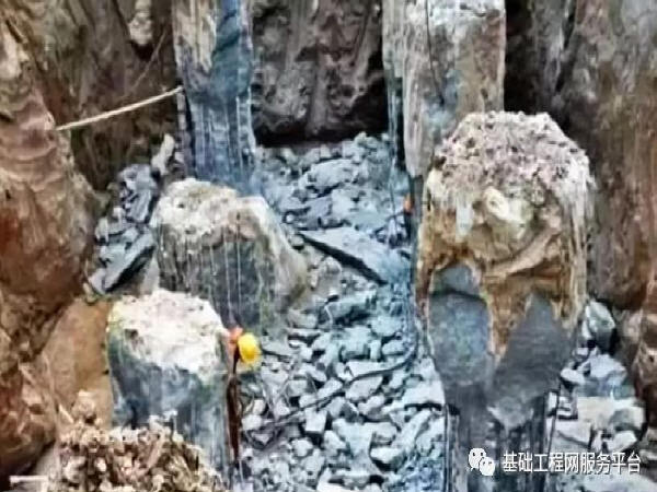 公路摩擦桩承载力计算资料下载-钻孔灌注桩断桩问题全解析