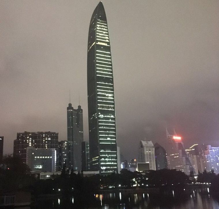 新材料规划报告资料下载-两会上，总理的报告给地产人指了9条明路。快跟上，别掉队！