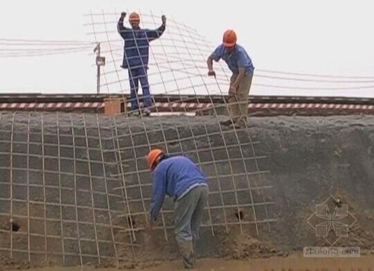 江苏省优秀省级工法资料下载-竹筋喷锚边坡支护施工工法申报材料（省级工法）