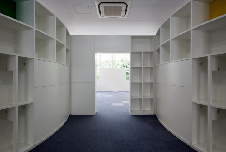 东京圣心国际学校室内设计方案图（含35张）-柜子实景图