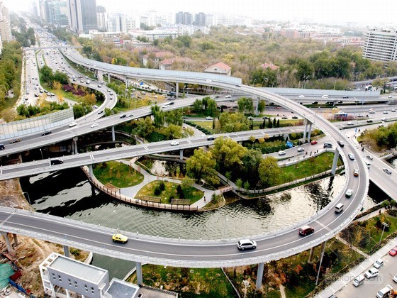 桥梁新工法资料下载-[鲁班奖]城市快速路施组（中交、中铁，含创优材料、新工艺、新工法、方案、专利）