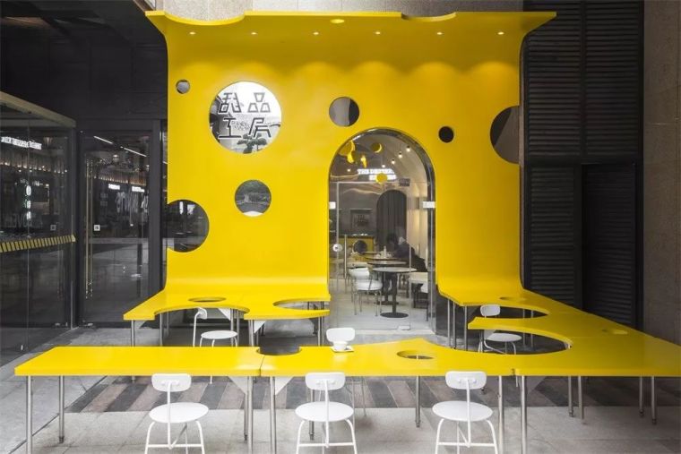 成都仁和新城建筑设计资料下载-一场关于奶酪的食色空间洗礼​，成都仁和新城一家69㎡甜品店
