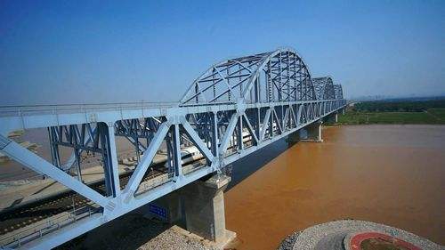 公路工程桥台资料下载-[北京]公路工程创优规划（18页）