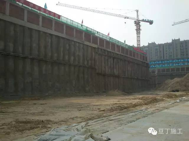 超全轨道交通施工地铁土建资料下载-资深总工告诉你——深基坑施工方案怎样编制才能安全高效