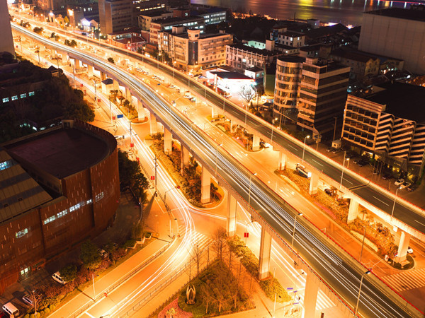 道路土建施工图设计说明资料下载-分离立交桥施工图设计说明