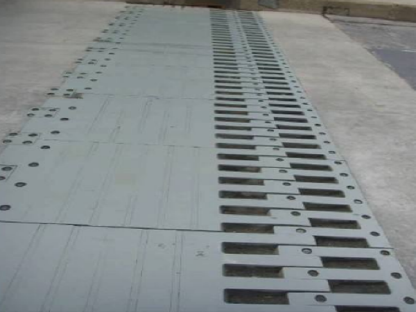 梳齿板伸缩缝施工方案资料下载-沿德高速桥梁伸缩缝施工方案
