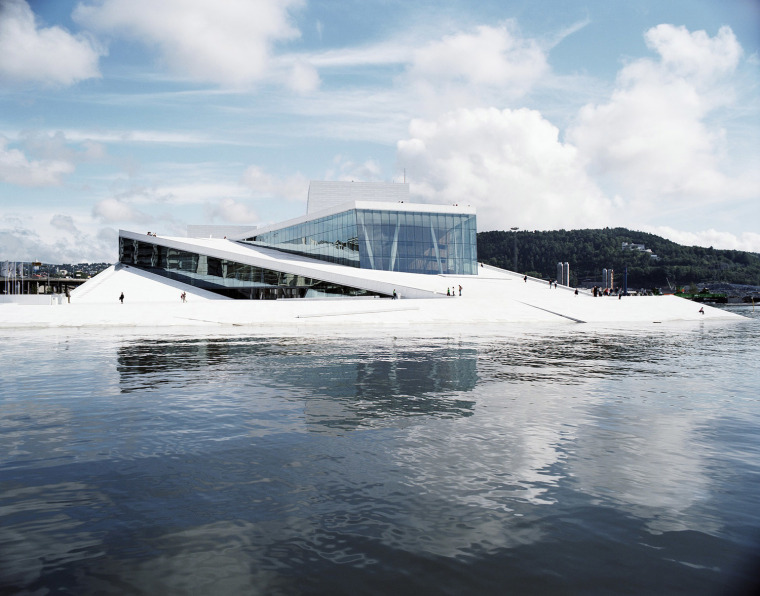 挪威奥斯陆蜂箱景观资料下载-挪威奥斯陆歌剧院