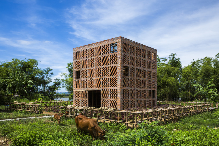 雕塑工作室平面图资料下载-越南陶土工作室