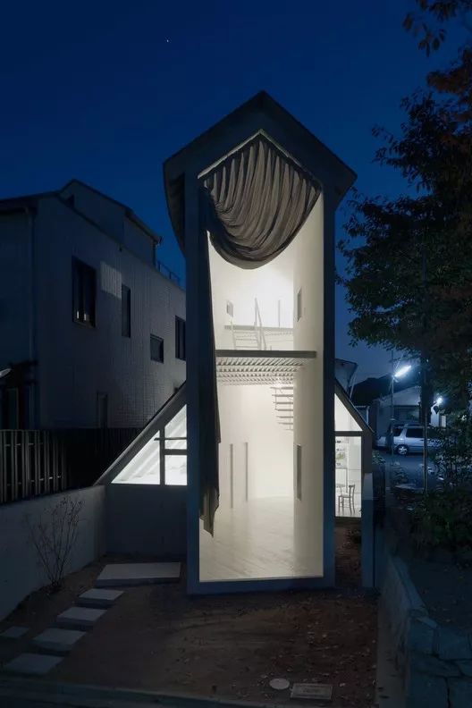 16个日本最佳现代住宅，小而美的空间造就了温暖的家。_4