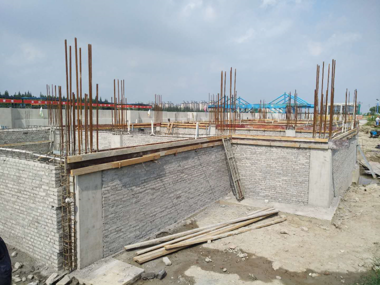 中海项目施工总结资料下载-房建项目施工流程总结