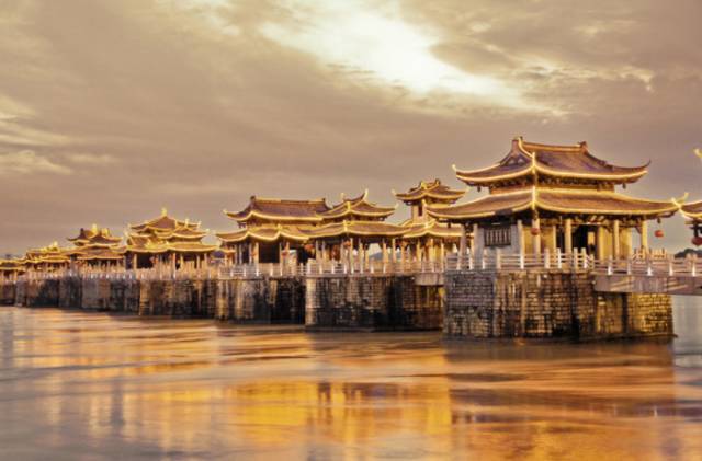 抬梁式古建su资料下载-中国古代建筑施工之美