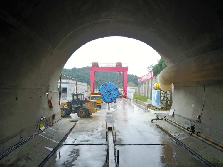 隧道涌水专项施工方案资料下载-隧道涌水突泥专项施工方案