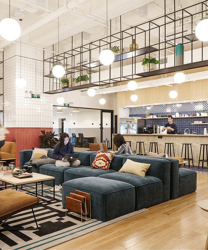 上海WeWork联合办公空间-1517566128946957!766x2000.jpg