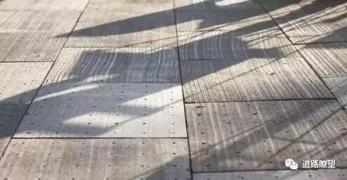 透水人行道施工工艺资料下载-哥本哈根设计了一套新的透水“气候砖”缓解城市内涝