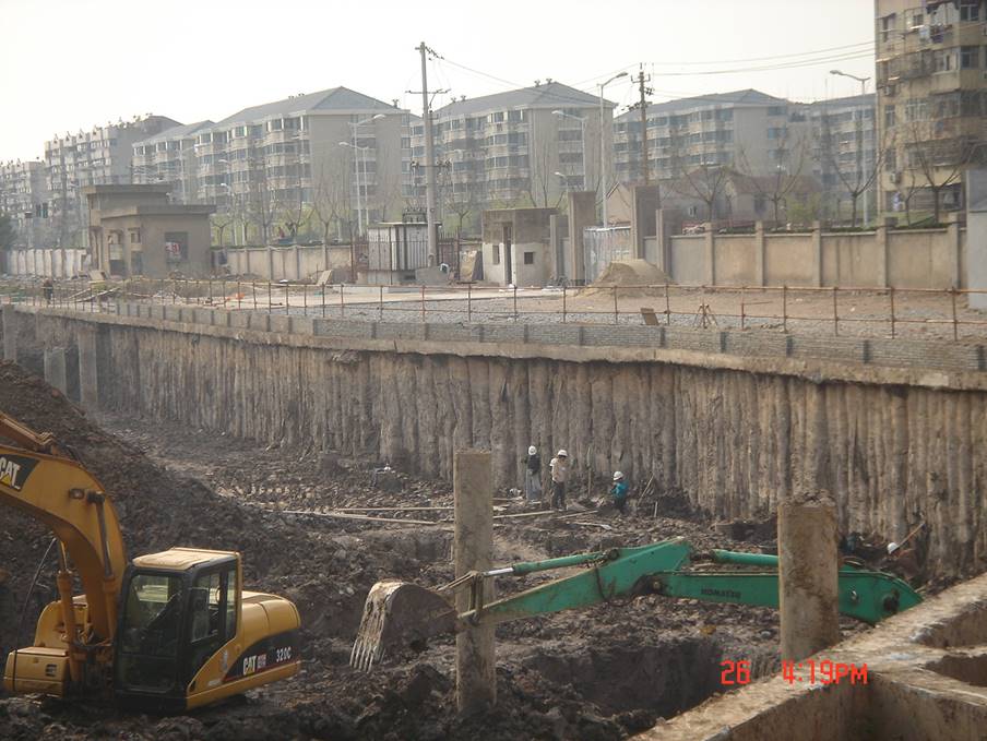 水泥土重力式挡土墙支护