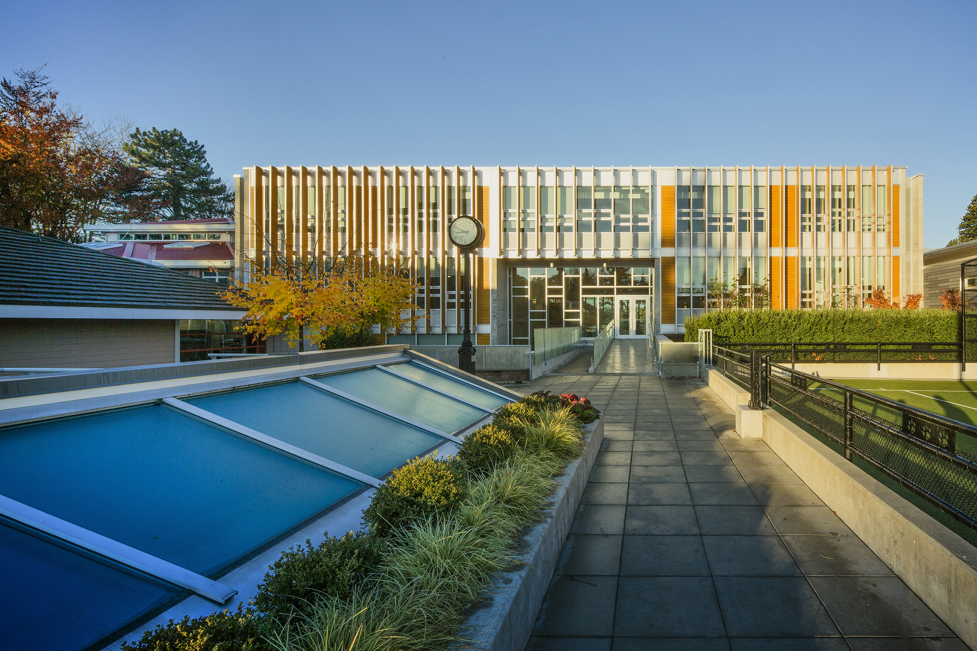 [分享]加拿大约克豪斯高中