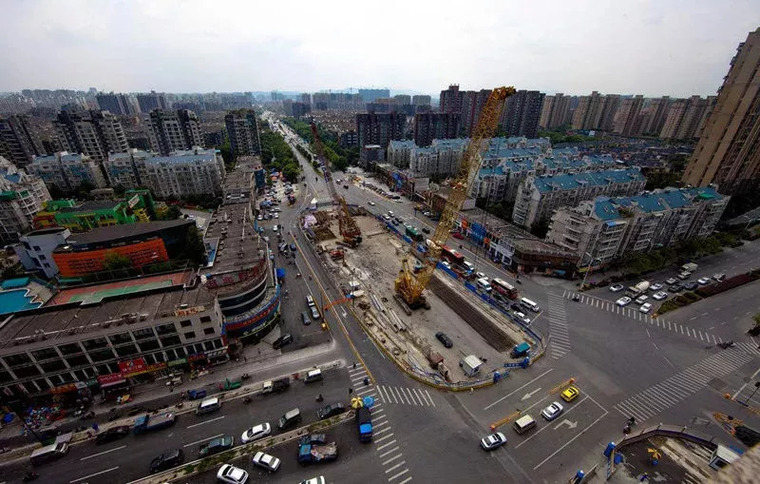 浅谈地铁与轻轨土建工程的风险与保险_1