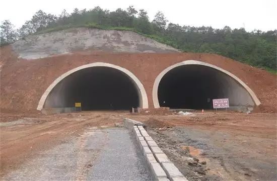 隧道施工安全警示资料下载-隧道施工准备工作（上）