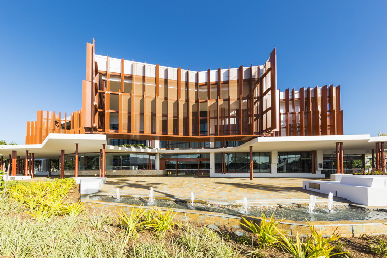 7天最热丨建筑周周精选案例（3月11日~17日合辑​）-011-cairns-performing-arts-centre-by-cox-architecture