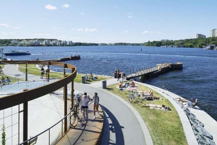 瑞典斯德哥尔摩带状滨水码头公园-12