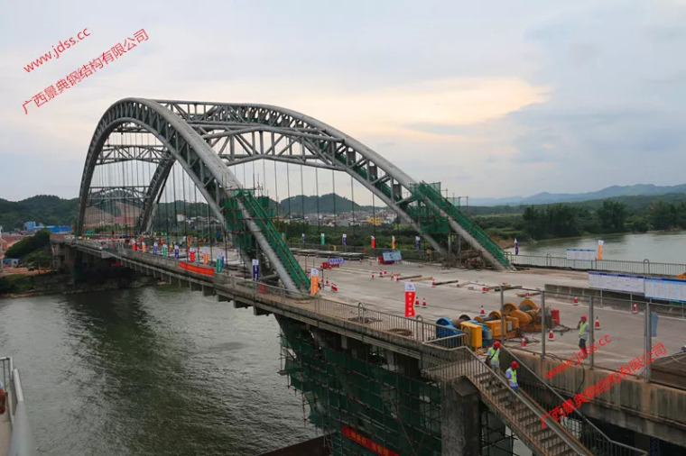 5米宽钢结构资料下载-钢结构桥梁加工新技术，六景大桥 “置换法”施工