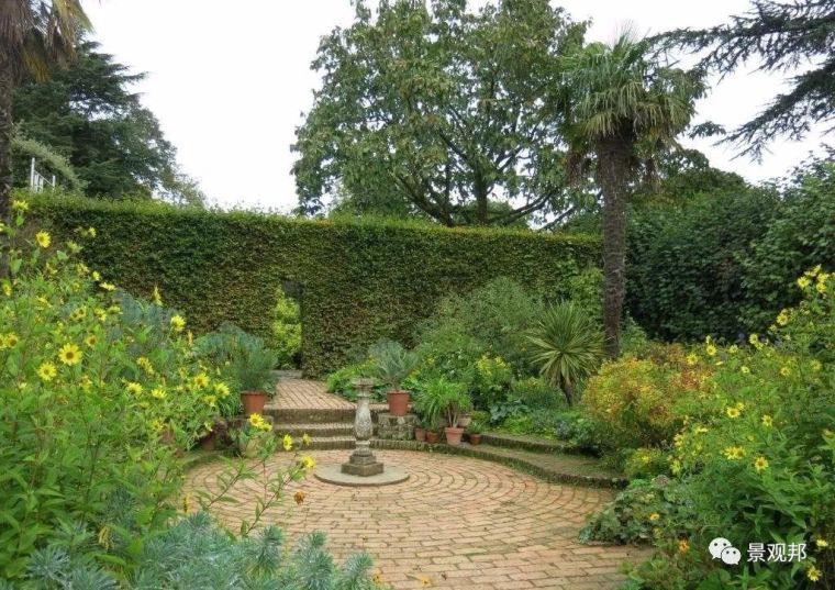 英国值得学习的5个植物园与私家庭院_32