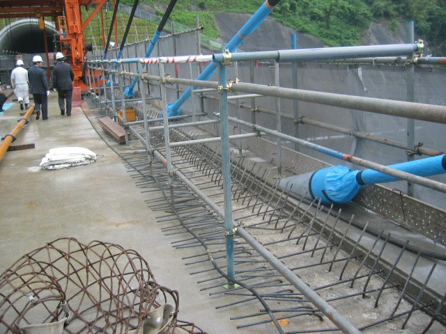 日本桥梁施工现场图片，好干净有木有-rr16.jpg