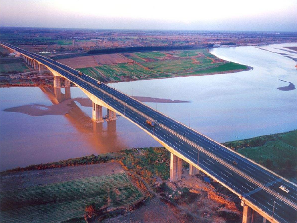 黄河大桥桥梁施工组织设计资料下载-孙口黄河公路大桥施工组织设计（57页）