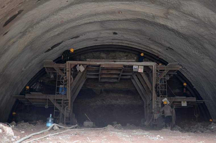 铁路隧道方案资料下载-新建铁路隧道工程安全专项施工方案（word，102页）