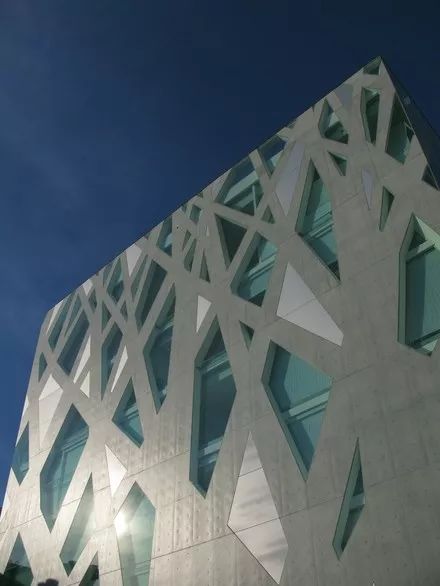 [分享]结构工程师眼里的立面,狂拽炫酷美炸天!