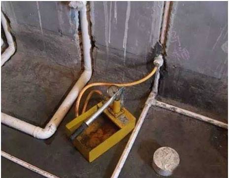 室内给水管道安装图片资料下载-给排水管道安装工程工艺标准