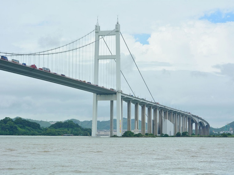 索塔施工质量措施PPT资料下载-主桥钢箱梁和主塔及斜拉索工程工地安装施工方案