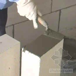 加气轻质砌块墙施工工艺资料下载-ALC轻质砂加气混凝土干法砌筑施工工艺