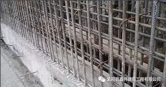 混凝土施工缝措施资料下载-钢筋混凝土的施工缝危害原来这么大，要早做预防！