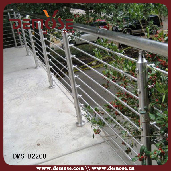 铁艺栏杆安装施工资料下载-不锈钢栏杆安装流程