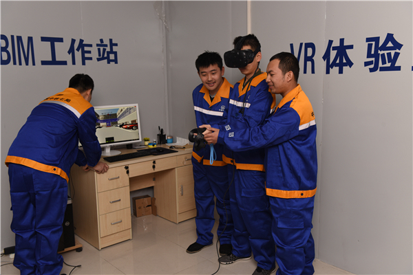 vr体验馆施工资料下载-北京地铁19号线率先引入“BIM-VR”技术