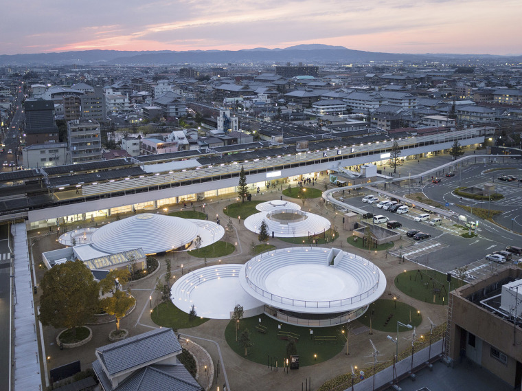 日本CoFuFun车站广场-033-Tenri-Station-Plaza-CuFuFun