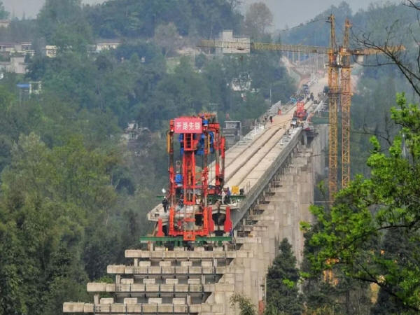 超级工程北京地资料下载-超级工程！川藏铁路最长隧道