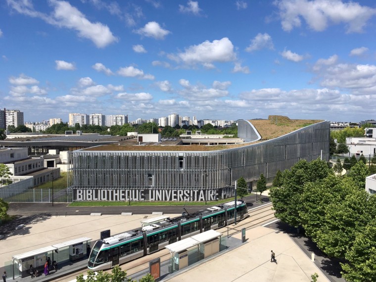 法国EdgarMorin城市大学图书馆高清大图-Edgar Morin大学图书馆外部实景图