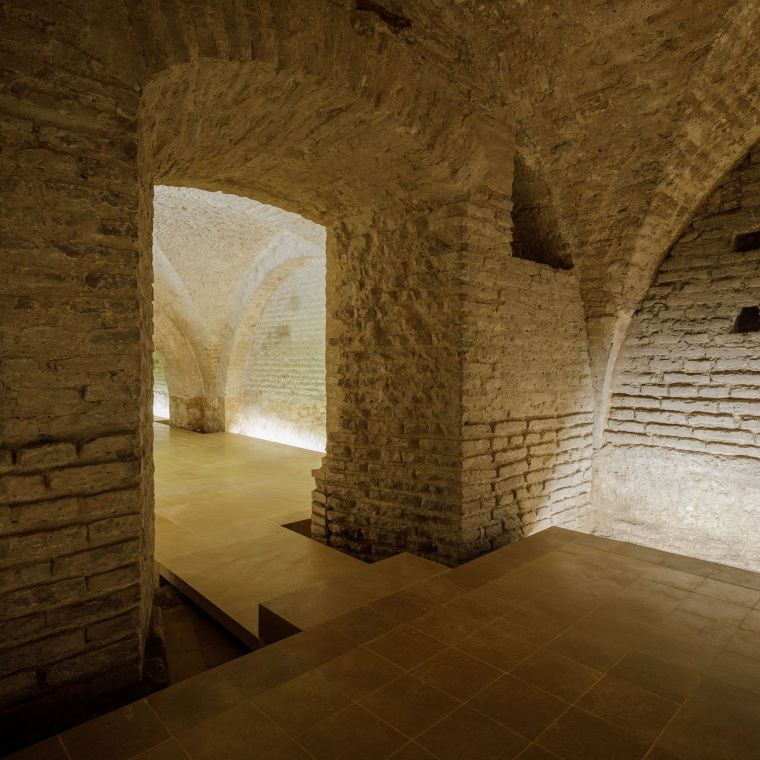 西班牙塞维利亚王宫地下空间改造-016-intervention-in-the-basins-of-the-mudejar-palace-of-real-alcazar-de-sevilla-by-francisco-reina-fernandez-trujillo