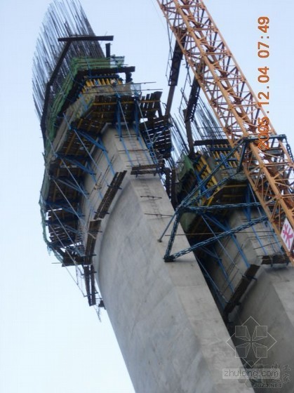 桁架滑移安全施工专项方案资料下载-高墩施工专项安全方案