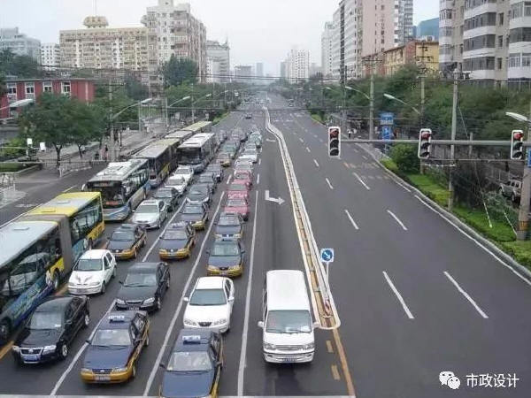 道路排水设施图资料下载-市政道路识图