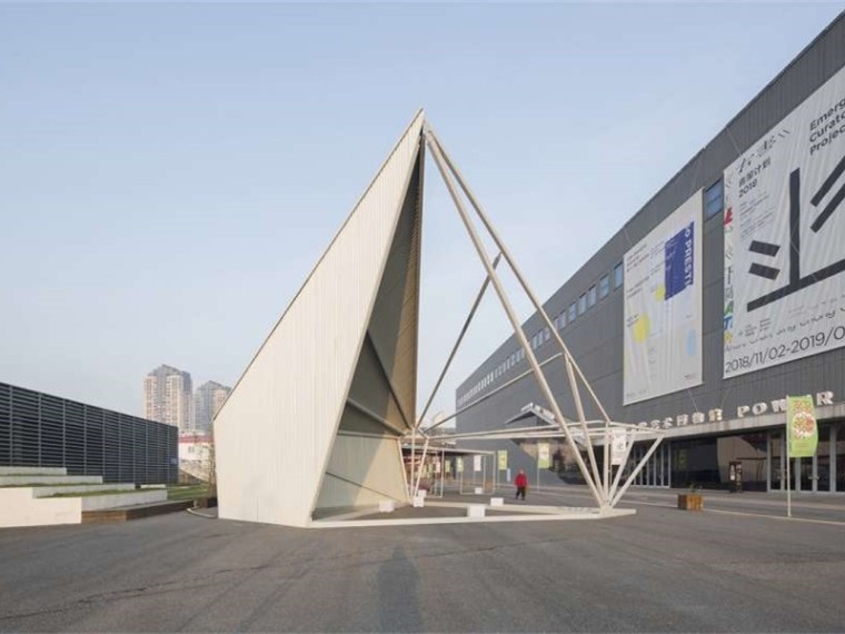 Banc城市休息装置资料下载-上海城市三角洲装置