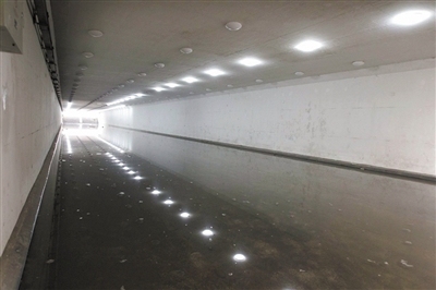 地下通道大样资料下载-城市地下通道主体结构施工工序
