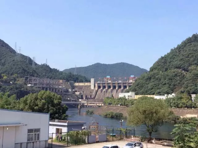 120吨水力循环澄清池资料下载-第一座大型水力发电站-新安江水电站