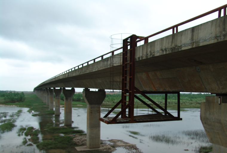 倒置AAO工艺计算资料下载-旧桥加固技术与桥梁施工新工艺构想