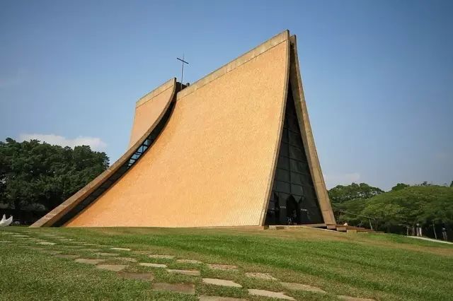 哥特建筑廊资料下载-这个华裔建筑设计师，用他的作品征服了世界！